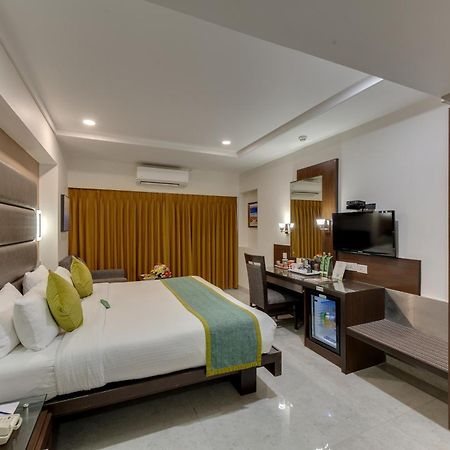 Hotel Suba Galaxy Bombay Exterior foto