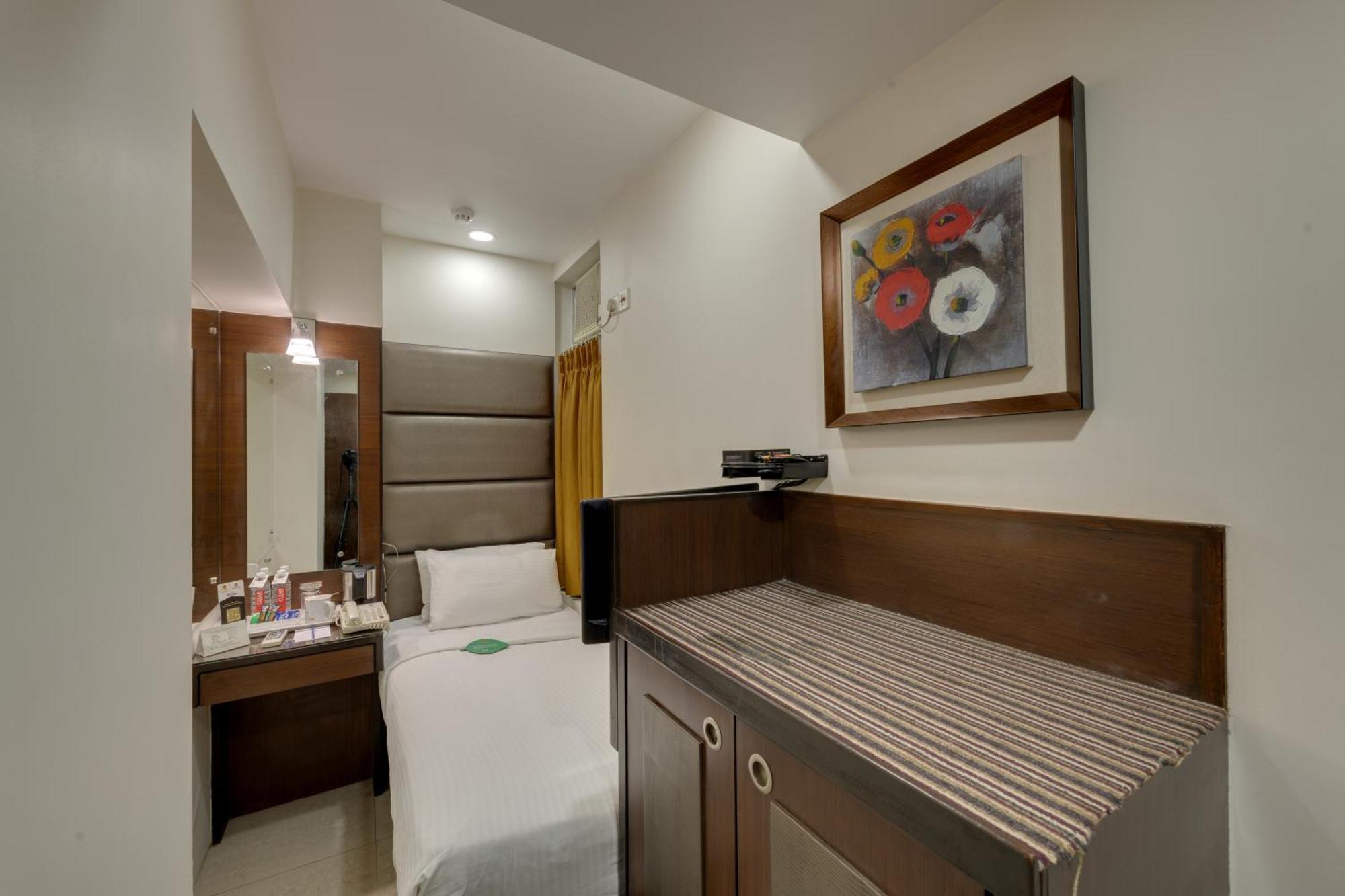 Hotel Suba Galaxy Bombay Exterior foto
